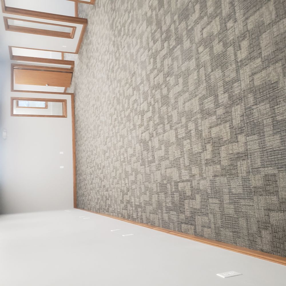 119 N McCarthy Suite T